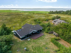 Holiday Home Leona - 250m to the inlet by Interhome